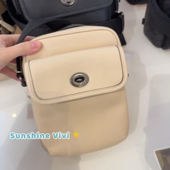 NWT Coach Turnlock Crossbody Bag Leather Qb/IVORY CAJ31 - Picture 6 of 10